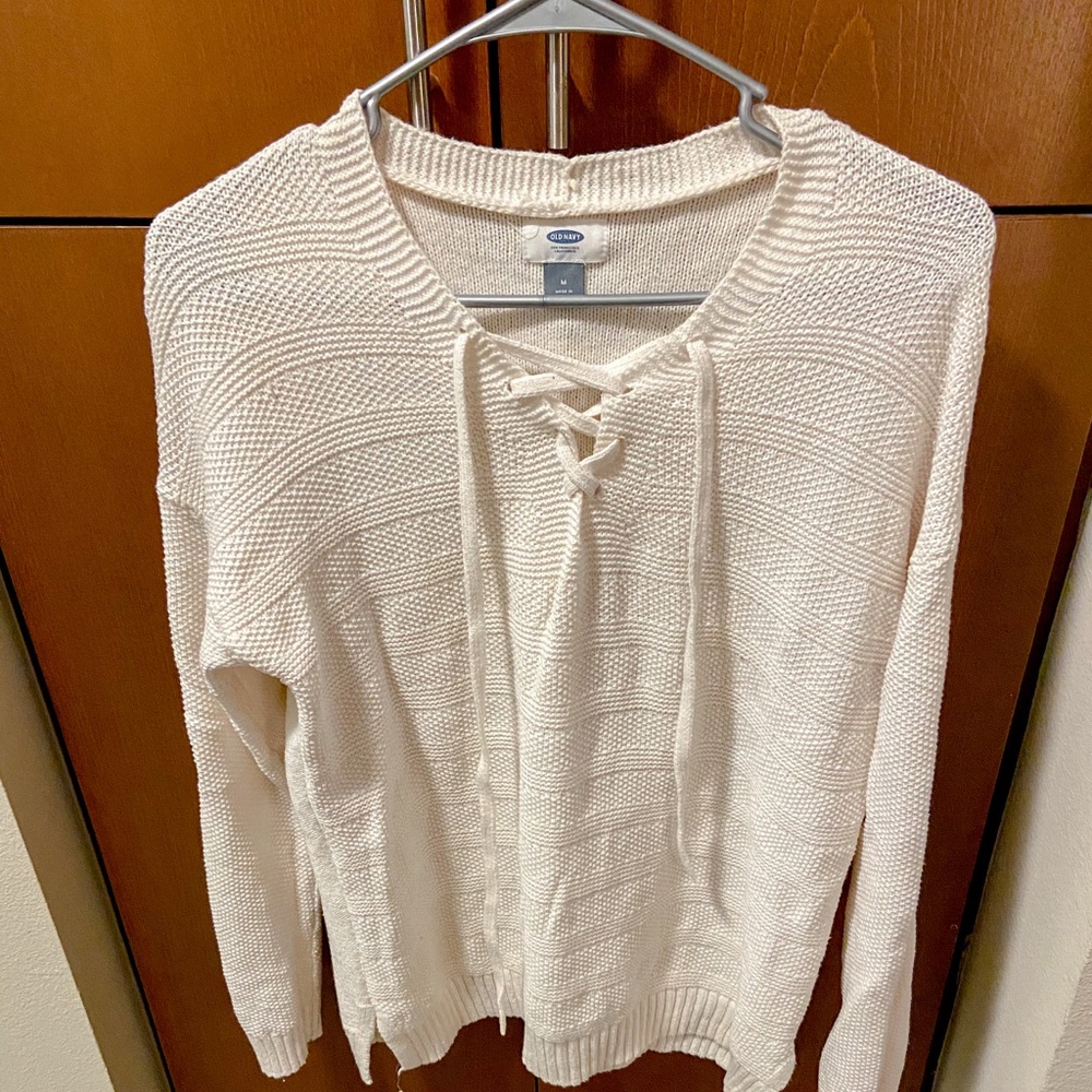 Old Navy cream sweater